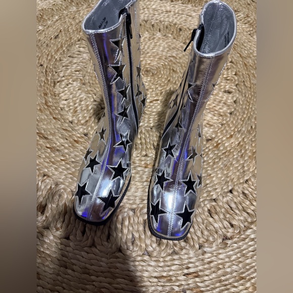 New Jeffrey Campbell On
Mars Bootie  silver star western cowgirl Bowie spring - Picture 4 of 8